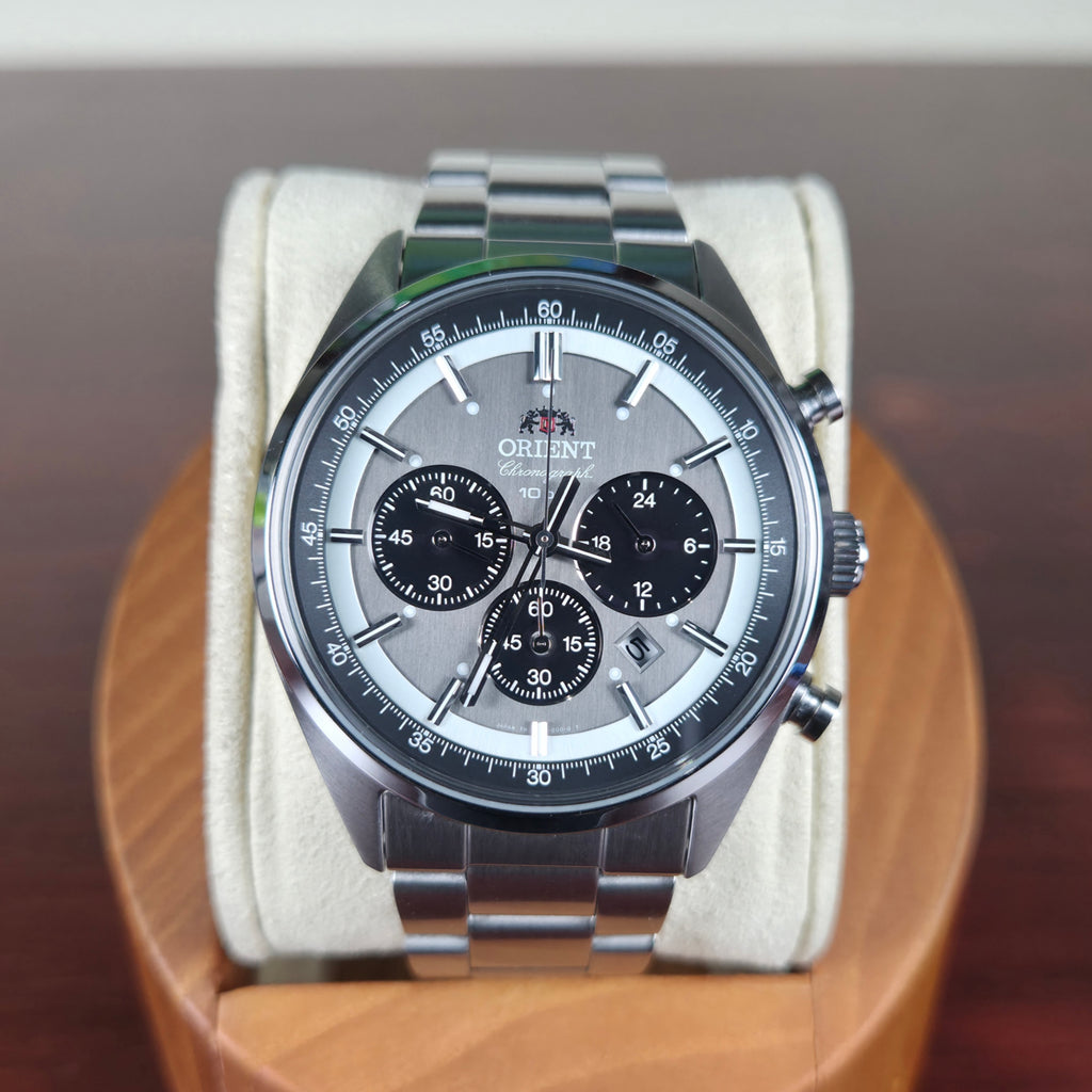 Orient Neo70’s Solar Chronograph