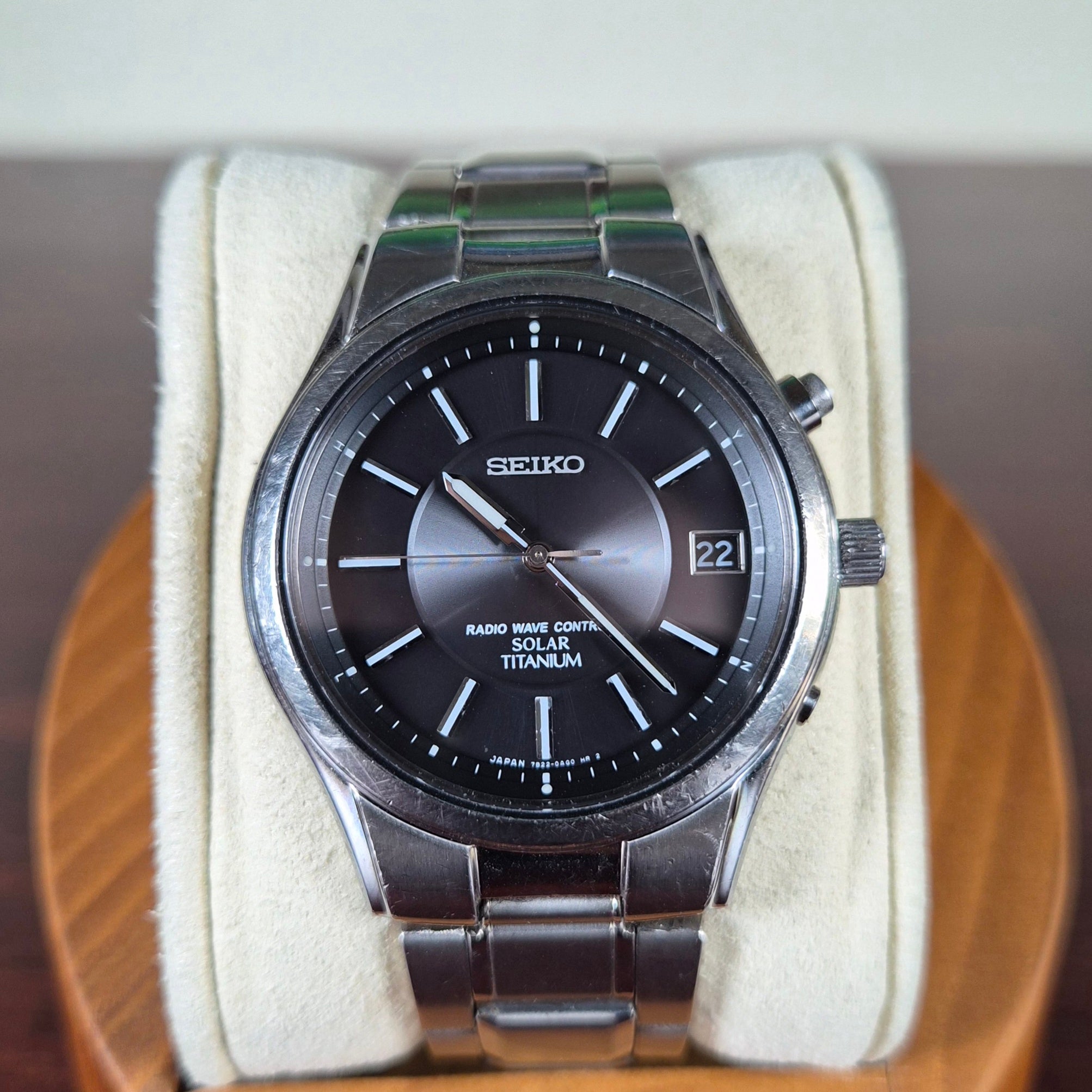 Seiko Solar Radio Titanium SBTM193