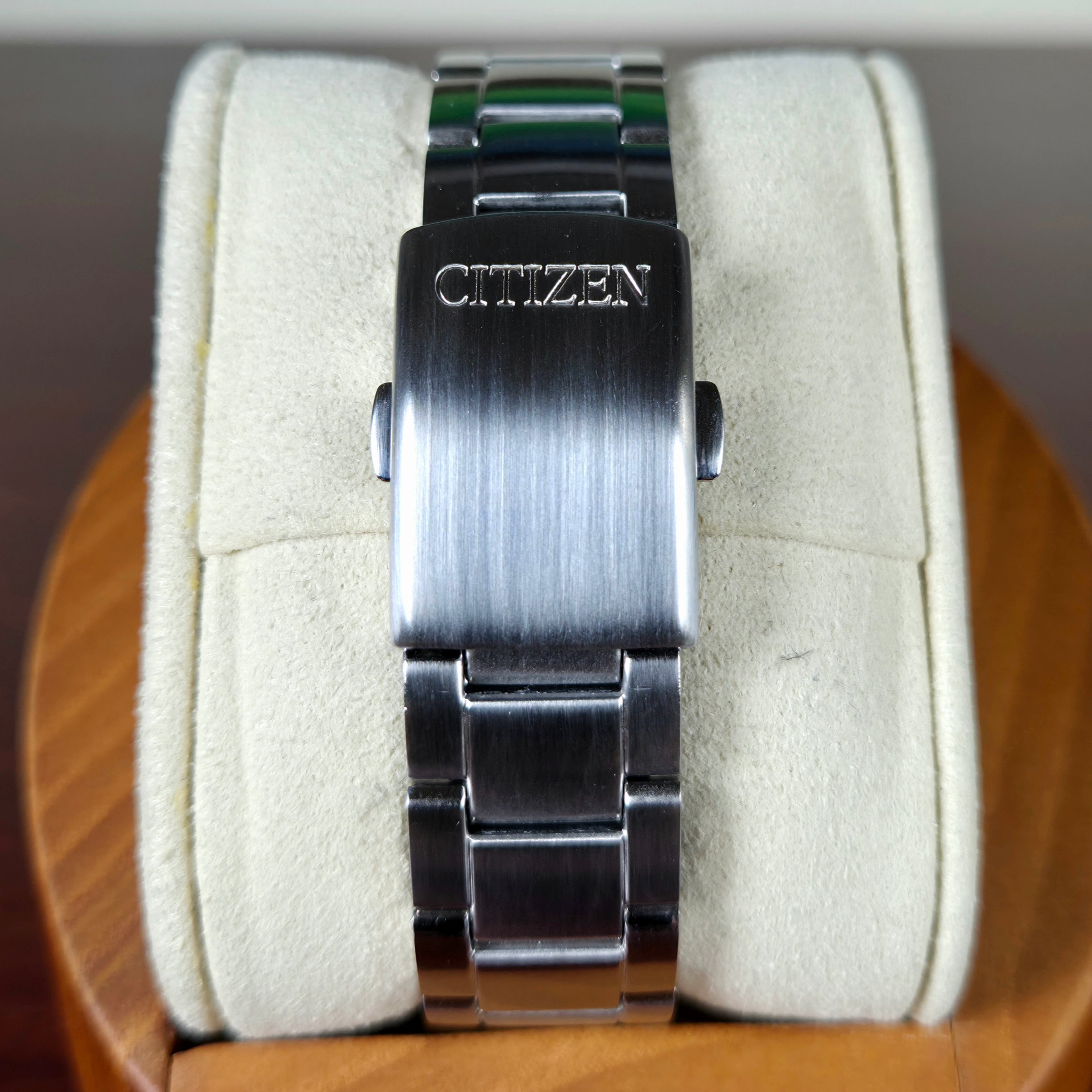 Citizen Eco-Drive H415-S054541 Radio Controlled