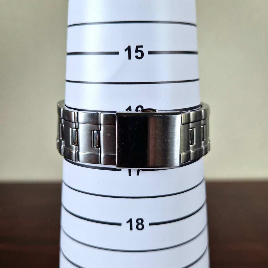 Seiko SUS Perpetual Calendar 8F32-00B0 Quartz