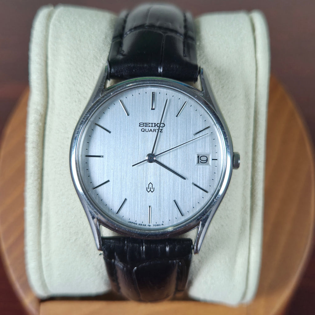 Seiko Quartz 5932-7030